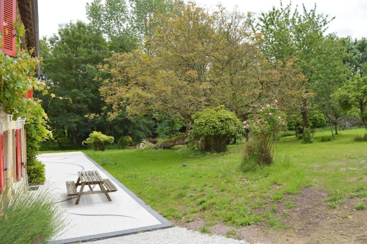 Maison Typique - Tres Grand Jardin - 7Km De La Mer Fontaine-Henry Bagian luar foto